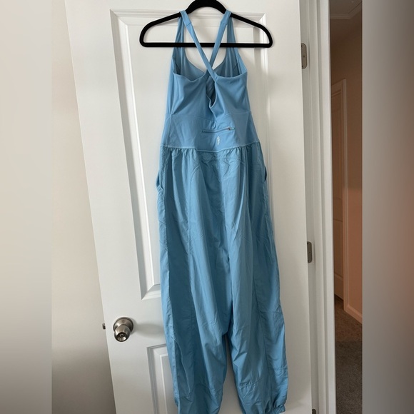 NWOT FP MOVEMENT Women's Righteous
Onesie skyline color Size Medium - Picture 7 of 9